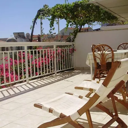 아파트 Ana 흐바르