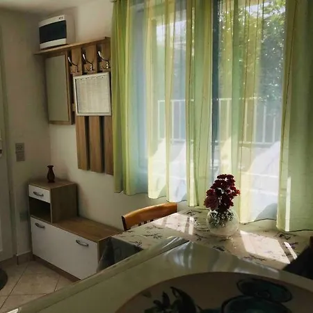 Διαμέρισμα Ana